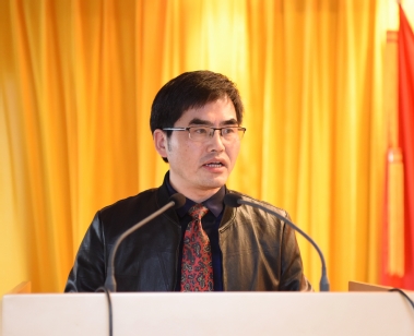 财务处处长谢孝志作财务工作报告